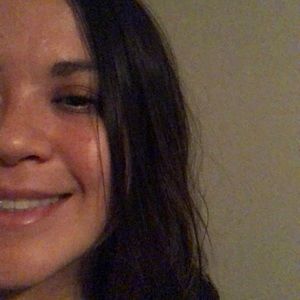 Meet your Posher, Lily